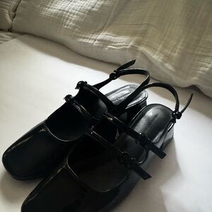 American Eagle Patent Slingback Mary Jane Shoes Women's Black Strappy Heels 7.5